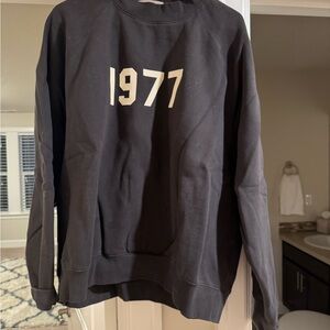 Black 1977 Sweatshirt